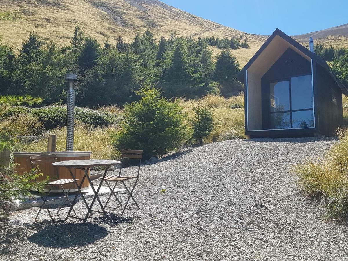 Lake Stella Mountain Huts Hotel Mt Lyford Exterior foto